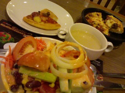 pizza hut dinner