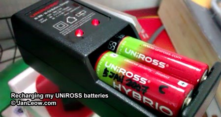 Charging uniross batteries
